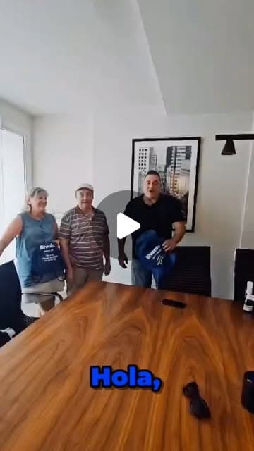 Clientes de Biventa tras completar una compraventa