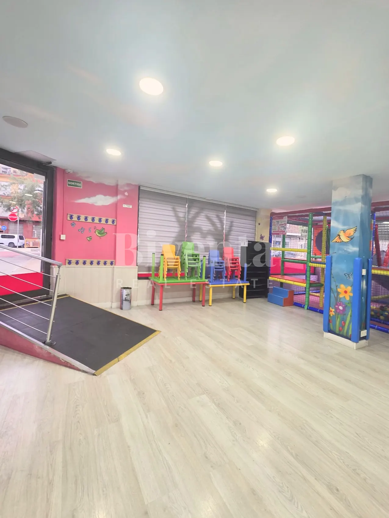 Local comercial en Vilanova del Camí, fotografía 2